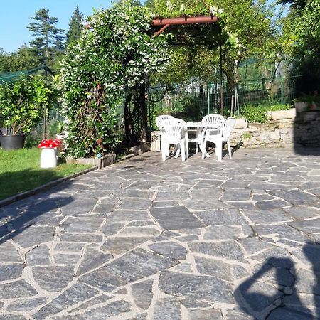Arizzano Casa Fontana Rossaヴィラ エクステリア 写真