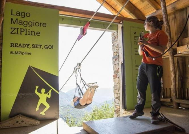 Arizzano Casa Fontana Rossaヴィラ エクステリア 写真